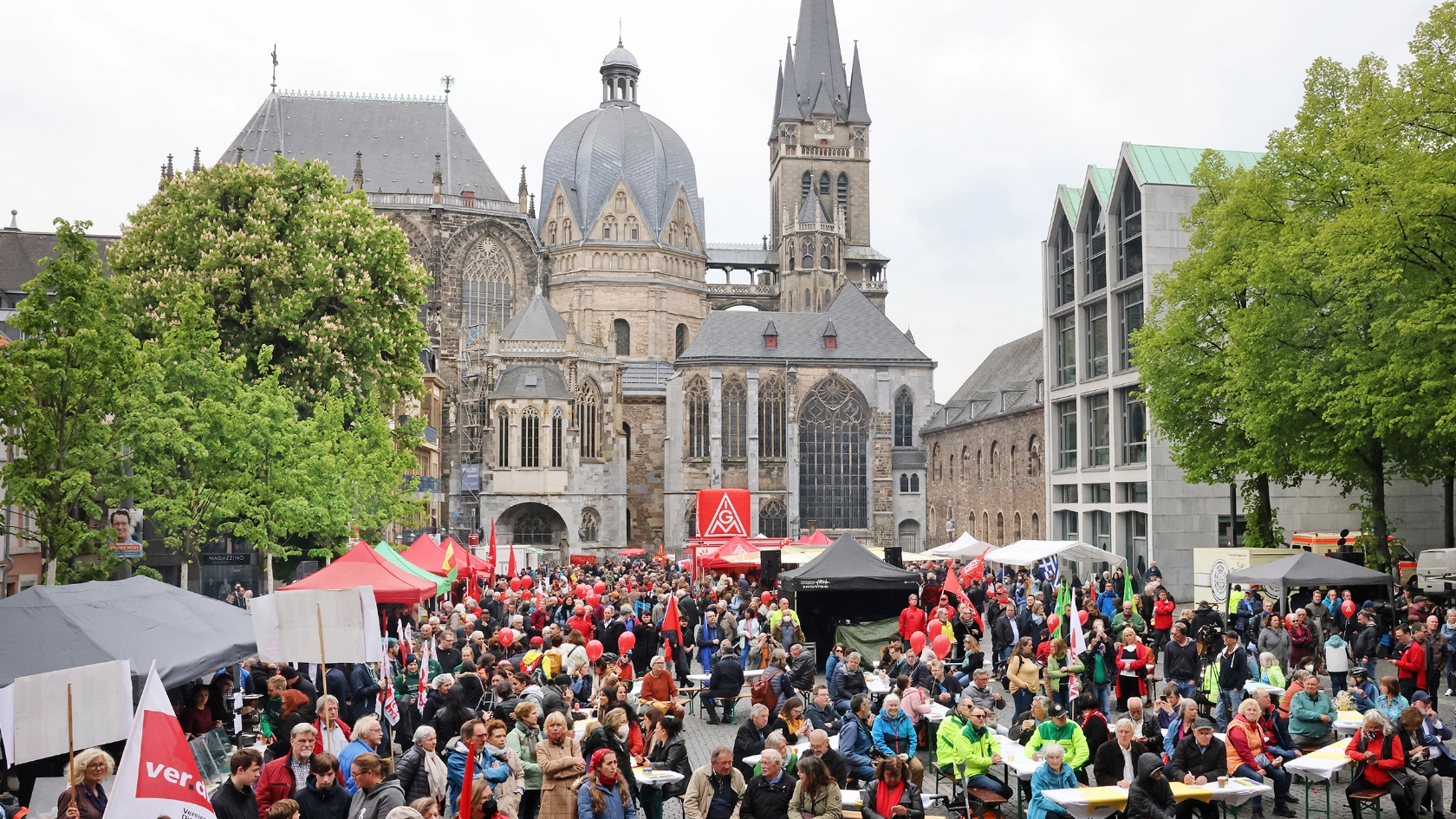 „GeMAInsam Zukunft gestalten“ - Kundgebung zum 1. Mai 2022 in Aachen.