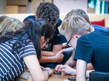 Bildung und Seminare